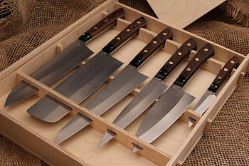 Набор кухонных ножей "Гризли" Кованая сталь х12мф. Рукоять дерево Венге.